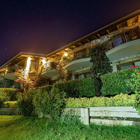 Dionysos Special Class - Adults Only Assos