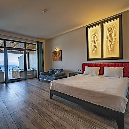 Dionysos Special Class - Adults Only 3*