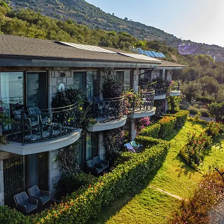Dionysos Special Class - Adults Only 3*
